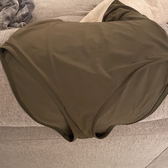 Olive green medium bathing suit GAP - Picture 3 of 6